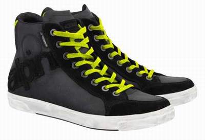 chaussure moto helston